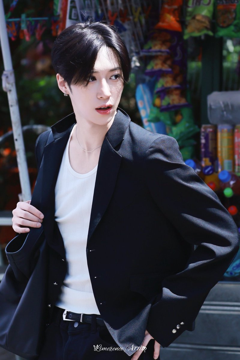 Limerence_0707_'s tweet photo. 🧃📸

#ARNO #아르노 #ALD1                    
#张家豪  #アルノ
#ALPHADRIVEONE #알파드라이브원 https://t.co/UfG3C4gZZe