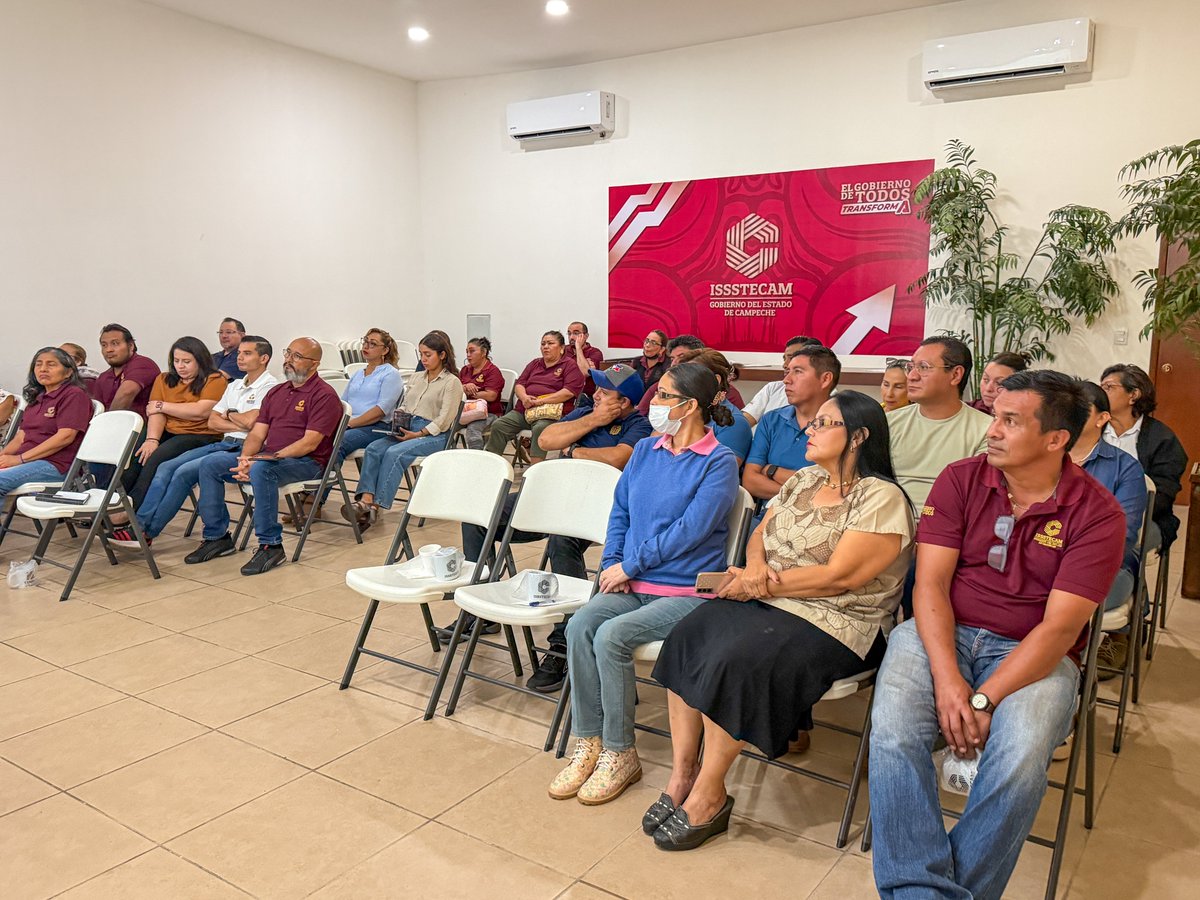 Issstecam's tweet photo. Se realizó la capacitación “Autoidentificación de la violencia a través del violentómetro”, impartida por la @codhecam 
Esta actividad forma parte de las acciones institucionales orientadas a la sensibilización, formación y promoción del respeto a los Derechos Humanos. https://t.co/Q6zCBsYNFV
