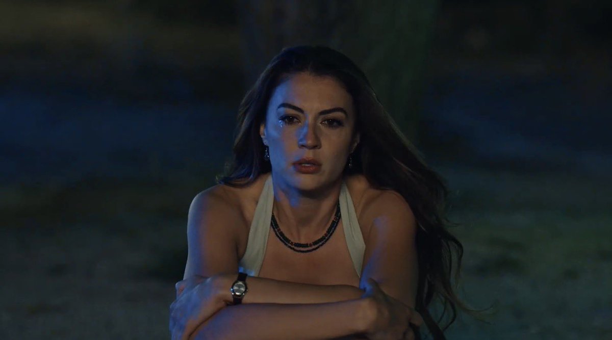 shbnm79's tweet photo. Zeynep ~ EP 2 ❤️‍🩹🥀
.  
#anneyarısı  
#burcuözberk https://t.co/Rmz3d24Dr7