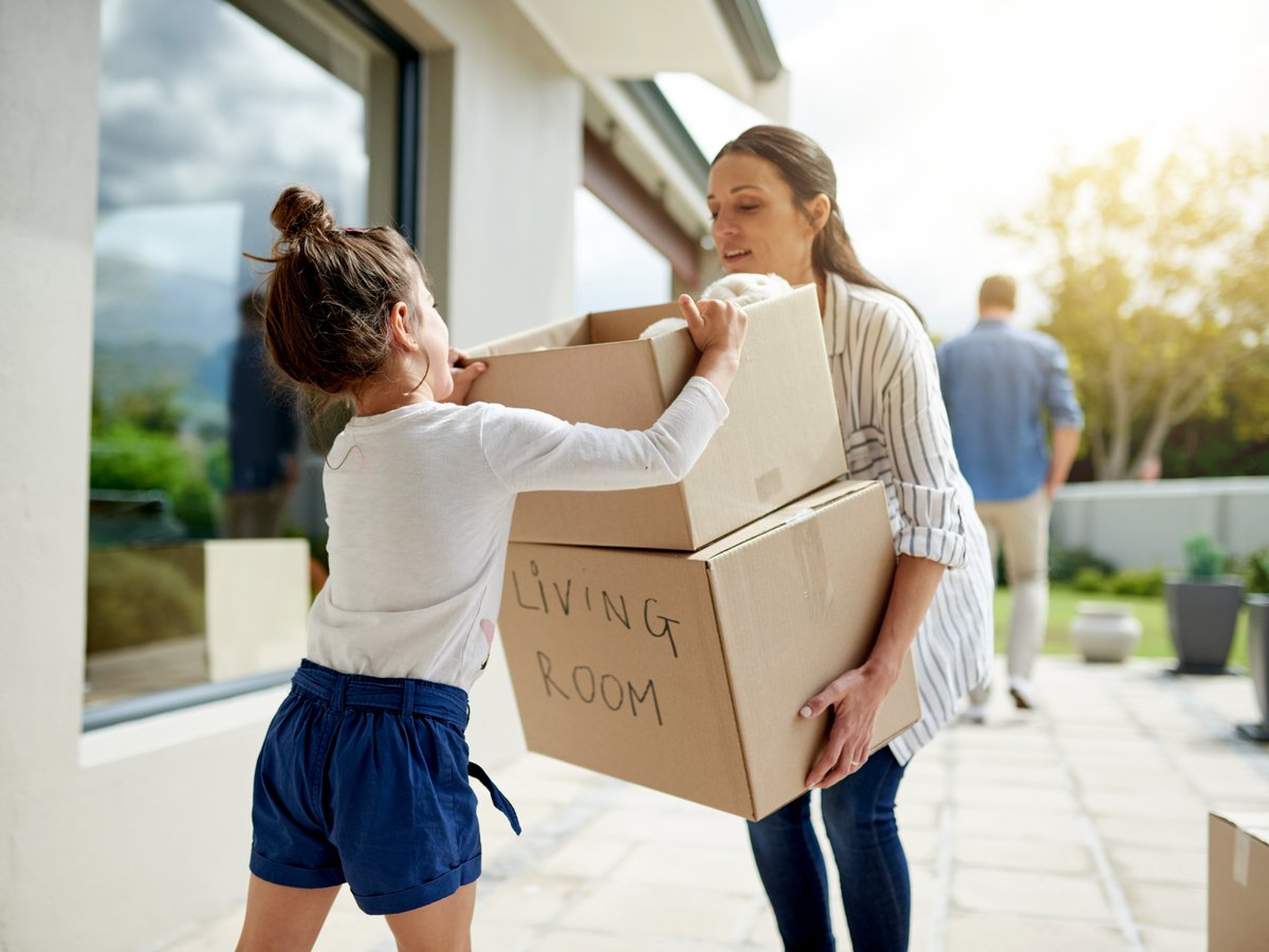 UnionPlus's tweet photo. Planning a move this fall? As peak moving season winds down, you may find lower moving rates. Union Plus has savings for moves big or small, local or long distance! https://t.co/FD29GFxZKR https://t.co/I0OwNQXb4b