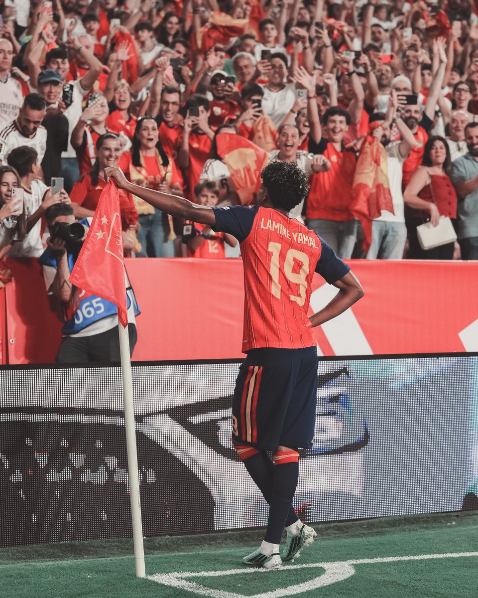 SI_FootballClub's tweet photo. https://t.co/MbqCeY9Tnl