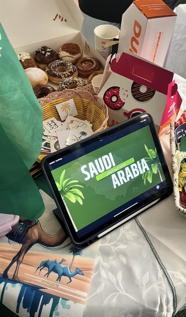 itsldsh's tweet photo. احتفال كليتنا وبس 🔝💚

#اليوم_الوطني_السعودي_٩٦ https://t.co/gZogqIfh6G