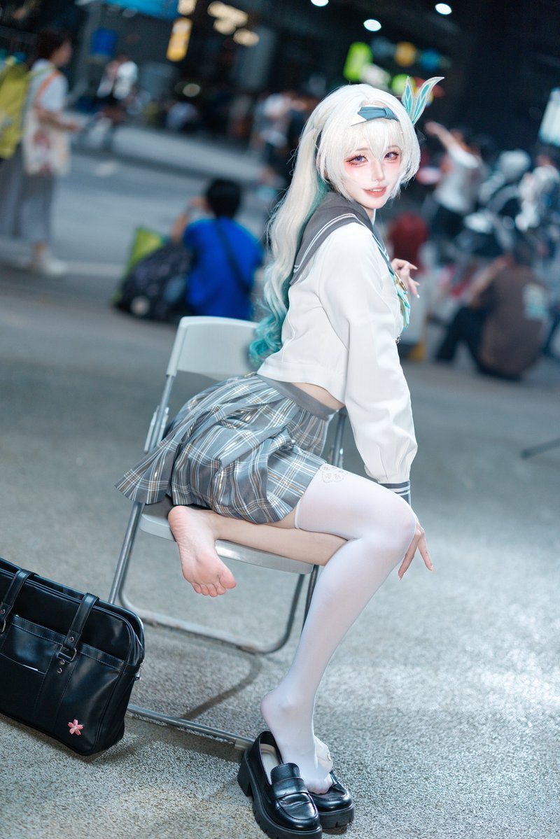 khaki_pin's tweet photo. #houkaistarrail 流萤 https://t.co/vKy6TbSsUs