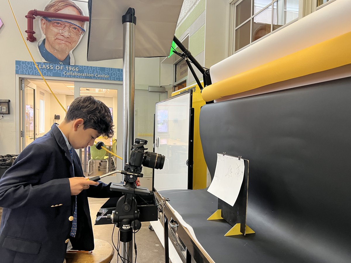 FessyiLab's tweet photo. 7th-grade science students have begun sketching and rapid prototyping contraptions for the "Epic Flight" design challenge. #makered #makerspace #projectbasedlearning #PBL #designthinking #innovation #scientificmethod #iterativedesign https://t.co/tPqsyg3V7D