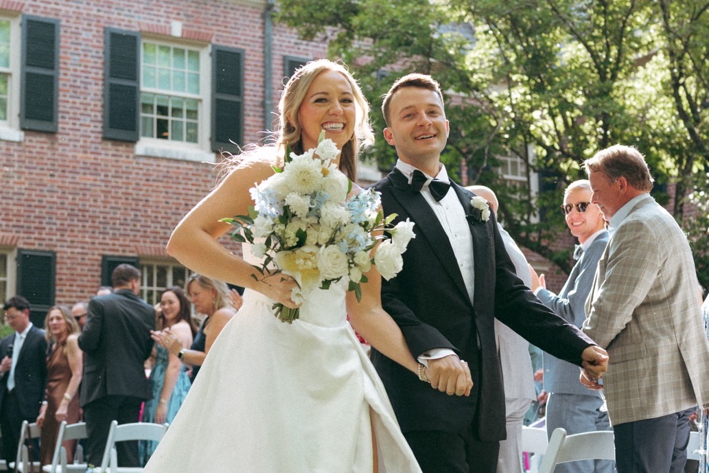 ECUBrodySOM's tweet photo. Alissa Davis and Jake Richardson married at the Carolina Inn before about 150 family and friends, including 15 from med school, in June. Nine days later they reported for residency at @MedUnivSC . "We're both very grateful for our Brody education" they said, now three months in. https://t.co/Vri1ZMZbQ3