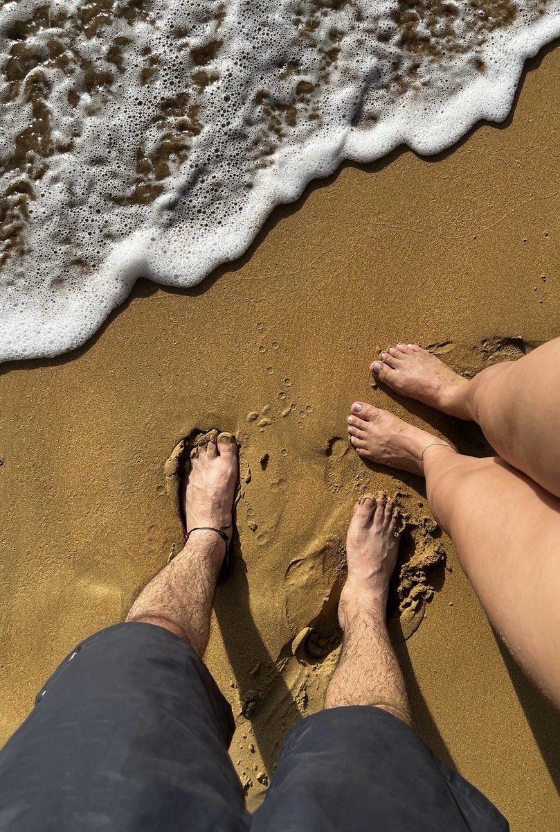 HolyIncubus69's tweet photo. Sandy feet👫👣 
@notyoursaint69

#malefeet #artofhisfoot #footfetish
 #bi #bisexual #manfeet #menfeet #feet #foot #barefoot #feetworshi̇p #feetfetısh #feetِ  #pies #piesdehombre #piesmasculinos #malefoot #femalefeet #womenfeet #piesdemujer #piesmujer #couplefeet #couple #swingers https://t.co/WbAm2sUUSE