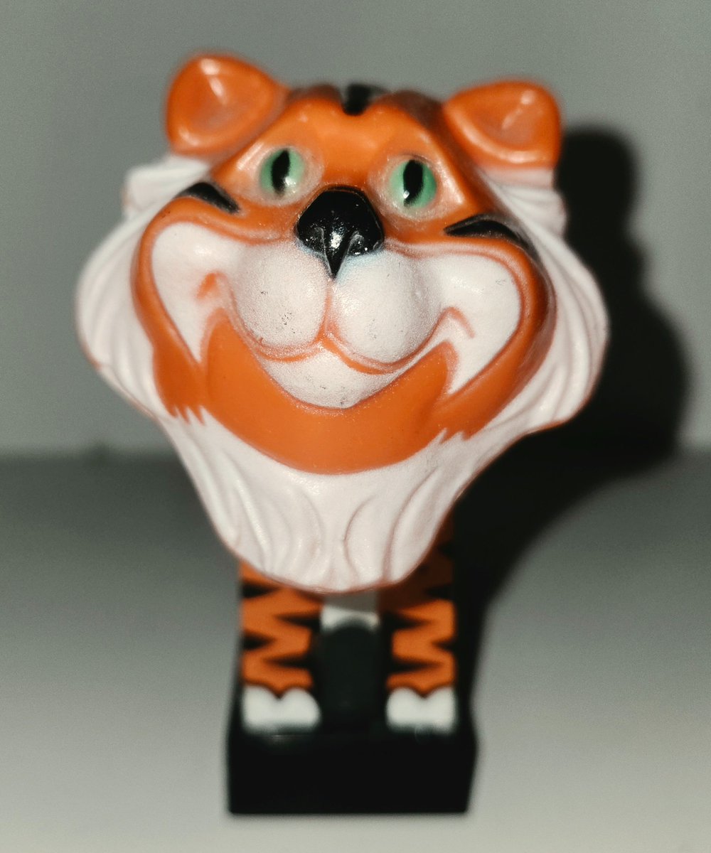 CoolOldSwag's tweet photo. 1974 TONY THE TIGER SALT &amp; PEPPER DISPENSER.
@Burger_Meister6 @ohioantique @lovechild419 
@Lavernefrehley @Larissas_Lore 
@nostalgiapix25 
@PleasantGehman1 
@Tonythetiger05 
@Anthony40434348 
#TonyTheTiger #Salt&amp;Pepper
@saltandpepper https://t.co/HhWzWW9OjI