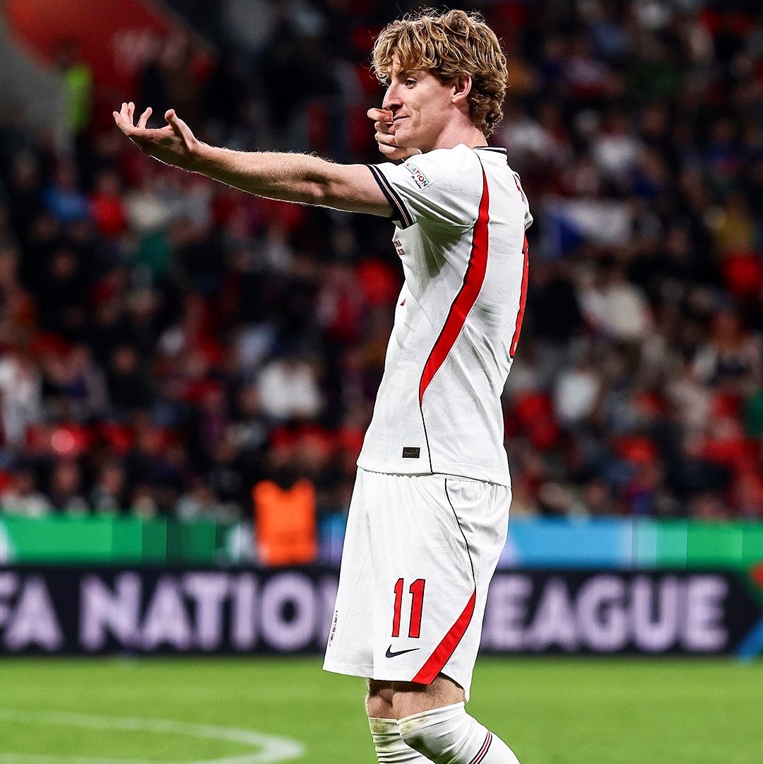 EnglishAbroad1's tweet photo. 🏴󠁧󠁢󠁥󠁮󠁧󠁿 England updates from today ⬇️

Barcelona’s Anthony Gordon and Bayern Munich’s Harry Kane score to guide the #ThreeLions to a 2-0 victory over Czech Republic. 

Köln’s Mikey Moore makes it two in two for England U20s as they beat France 2-1. 

In the U19s, Lyon forward Alejandro Gomes Rodriguez was on the scoresheet in a 2-1 win over Norway. 

American-based players Jess Carter, Esme Morgan and Erica Parkinson are all called up to the #Lionesses squad.