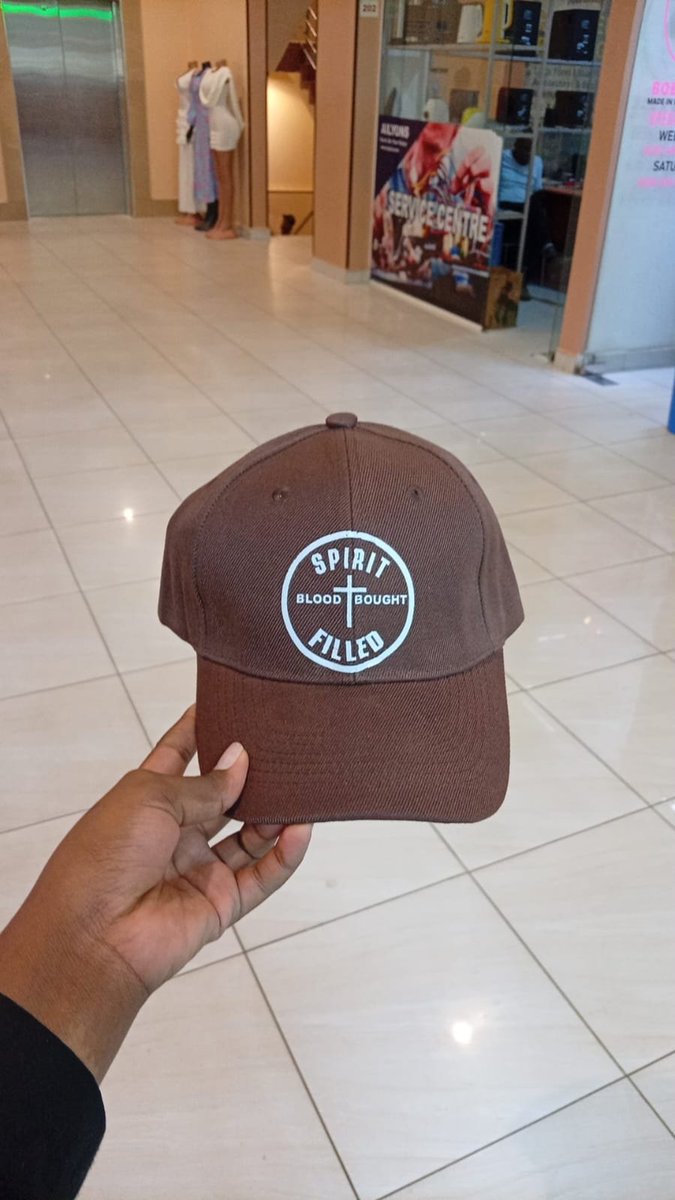 Samuelremo3's tweet photo. Your brand deserves to be seen 🧢🔥

Get a quality baseball cap for KSh 300, or customize it with your name, logo or message for KSh 500.

Perfect for hustlers, businesses, groups &amp; events.

📲 DM to order
🚚 Delivery available

Wear it. Brand it. Own it. https://t.co/b6L8V58dlX