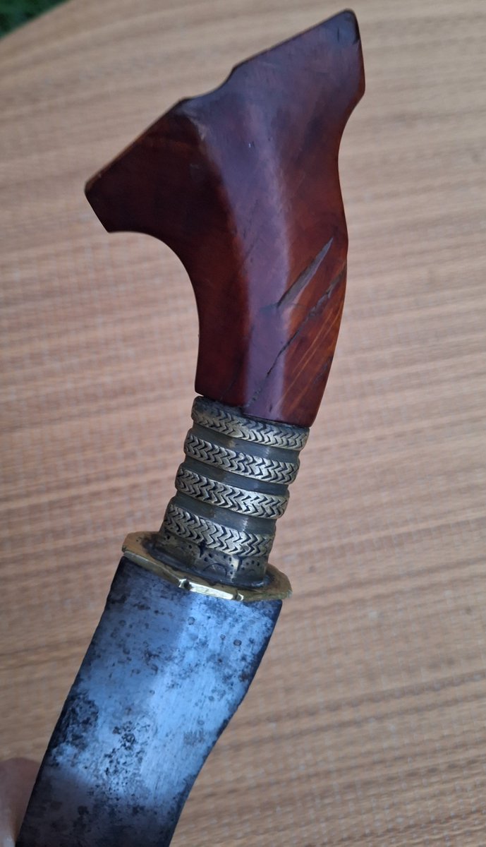 KickFit_Notts's tweet photo. Antique Tiboli Bagabo kris sword. 
For the Deadly and Beautiful Filipino Martial Arts Estilo Libre Doce Pares Eskrima Kali Arnis with Grand Master Sifu Richard Hudson 9th grade Black belt.  3 Times World Champion. Instructor and coach to multiple Champions https://t.co/tvPMIH2Rjn