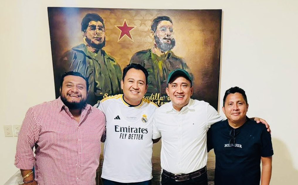 TiempoDigitalMx's tweet photo. Raymundo Riva Palacio revela presuntos nexos de Montero con operadores del CJNG durante su gobierno en Juchitán 
#Oaxaca #Juchitán #RivaPalacio

https://t.co/ExpXtk0upB https://t.co/jwMxRduiYR