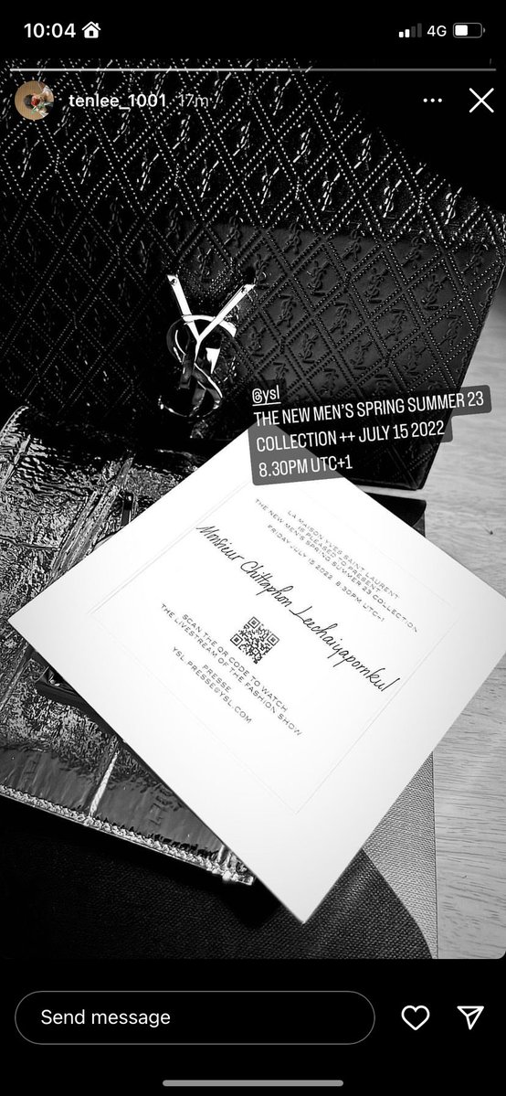 10velyleeten's tweet photo. จากบัตรเชิญออนไลน์ใบแรก สู่ ฟชว ครั้งแรก 1 ใน 200 คน สู่ Thanks to มีชื่อน้องเตนล์ อยู่ด้วยกันมา 4 ปีถือนานมากอยู่นะ อยากขอบคุณเหมือนกันที่ตอนนั้นมองเห็นน้องเตนทั้งๆ ที่โดนซ่อนไว้ขนาดนั้น แต่ยังเลือกน้องและอยู่มาจนถึงตอนนี้ ยังยืนยันเหมือนเดิมว่าดีใจที่น้องได้ร่วมงานด้วยมากๆ นะ

TEN AT SAINT LAURENT SUMMER27 
#TENforYSLPFW27 #SaintLaurentxTEN