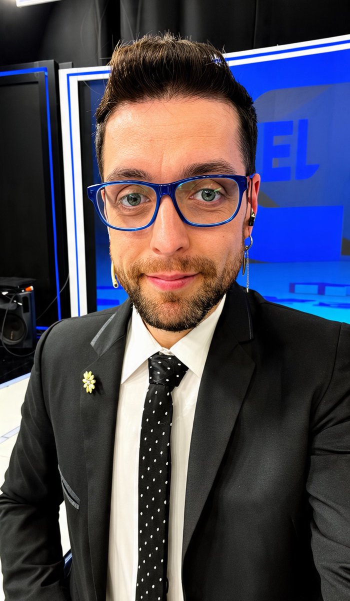 NachoRodriOk's tweet photo. Acá estamos en #ElDiario con todas las novedades del mundo del espectáculo por @C5N 💫 https://t.co/O62njciZai