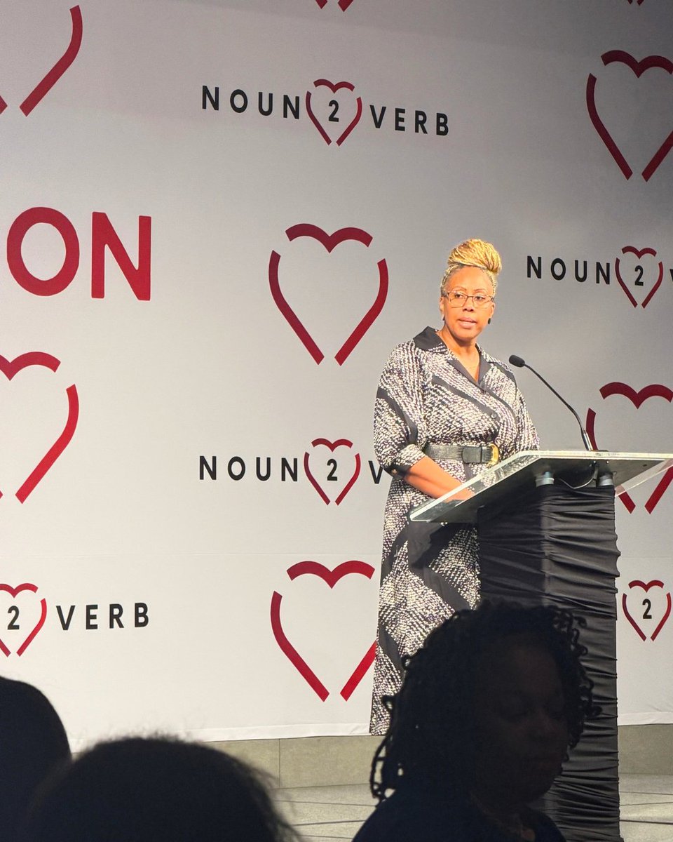 pegsfoundation's tweet photo. It’s always great to spend time with our friends and colleagues at Love Akron and so many others working to make Greater Akron stronger. 💙

#ThinkBigger https://t.co/PlhOXtUfVr