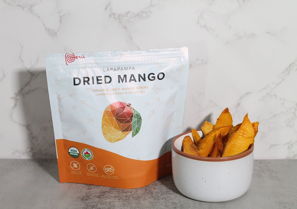 hey_kea's tweet photo. Do yourself a favor and buy fresh organic veggies and fruits, not the dried variety that tastes like a shoe sole for $11 https://t.co/5I1XjnLi7T