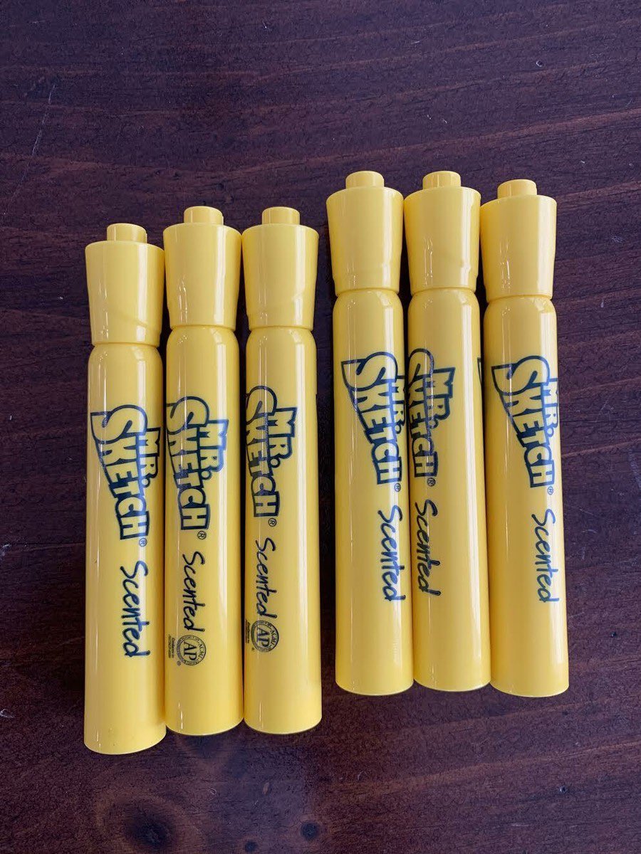 CaineSpaceVA's tweet photo. #factattackadventures i know i made a post about it but personally i think facty would indeed smell like green apple shampoo and also the banana scented markers 🥹 https://t.co/gwOZ092N3S