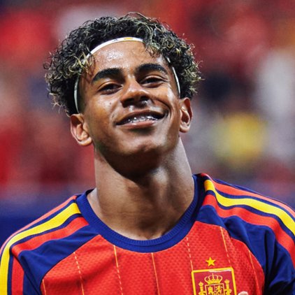 TouchlineX's tweet photo. 🚨🗣️ 𝗡𝗘𝗪: Nico Williams: "I hope Lamine Yamal wins the BALLON D’OR this year... If you really know football and really enjoy football, then you know Lamine is the BEST." https://t.co/9ZNvbJBu7h