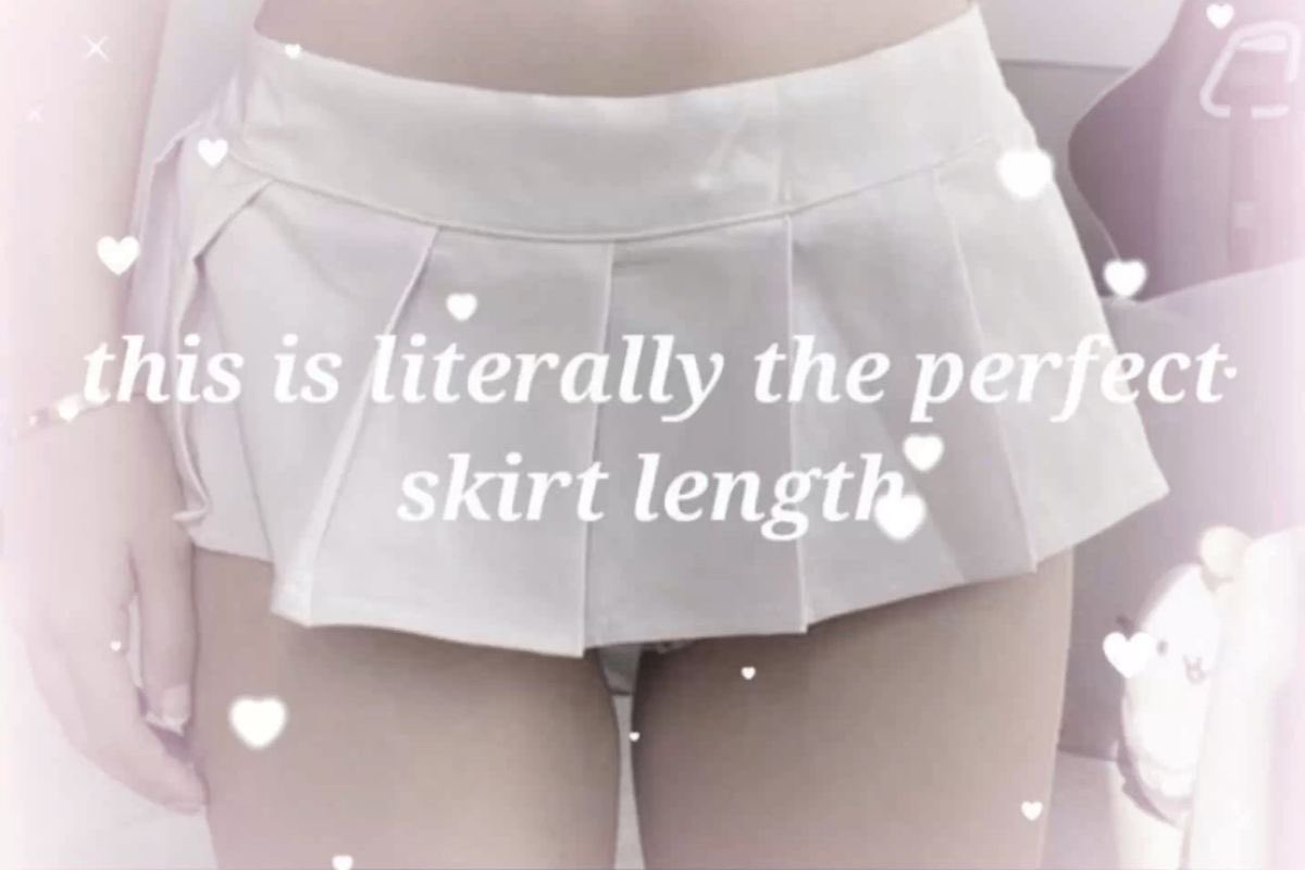 tinipawsz's tweet photo. bending over in a mini skirt 🍭🍪 https://t.co/pYaaiGPWHX