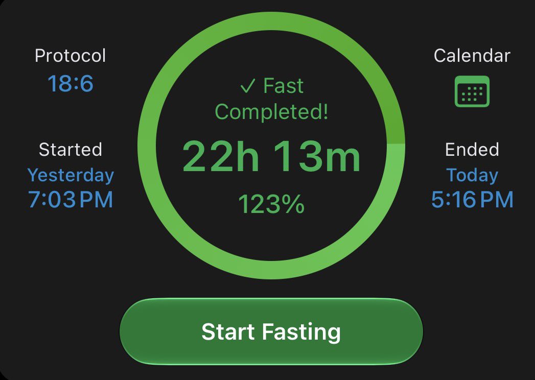 sosokewt's tweet photo. broke my fast with 1 pack of chicken flavor ramen and 2 slices of provolone cheese

i meant to do 24 hr fast but let me try again this time https://t.co/jfQldEKTnS