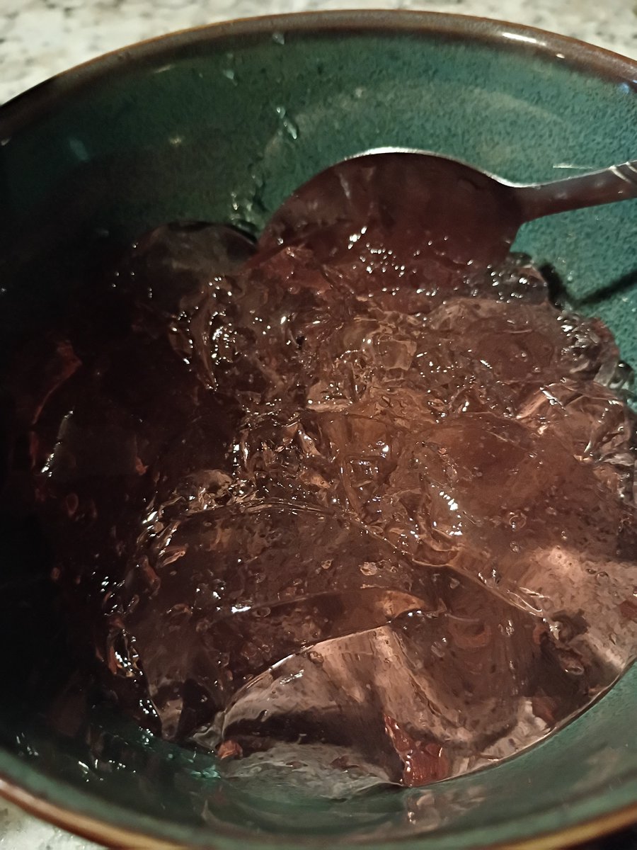 GremTheReaper's tweet photo. MY BEAUTIFUL JELLO 🤤💕 https://t.co/gSZ4DeU3lY