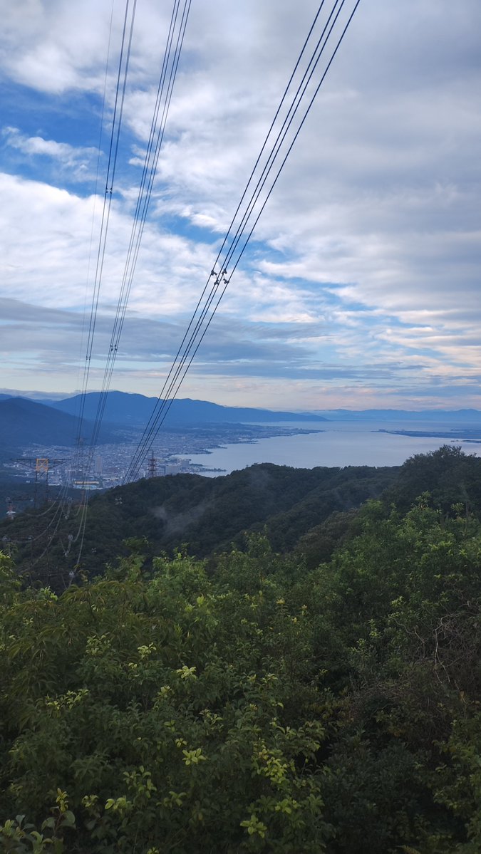 uruuuoooo's tweet photo. ９月ふりかえり

獲得標高は8800m弱。
距離はひさびさ400km超え(^^)

西穂高岳も登れてよき９月だった。
ここ数年のうだるような９月ではなく、秋らしい９月だったな。雨は多かったけど。

もうちょっとしたら山は紅葉がきれいになりそう🍁 https://t.co/DFW7qx79zM