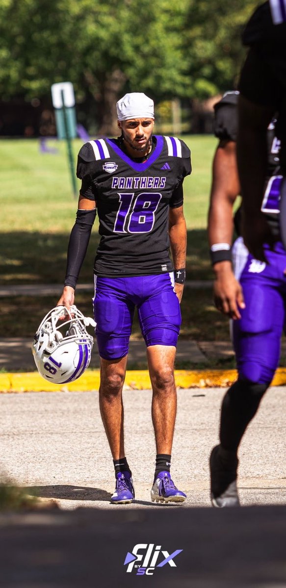 malikjohnson02's tweet photo. Junior szn❗️ #dbu #locksmith https://t.co/a1CLBlGLea