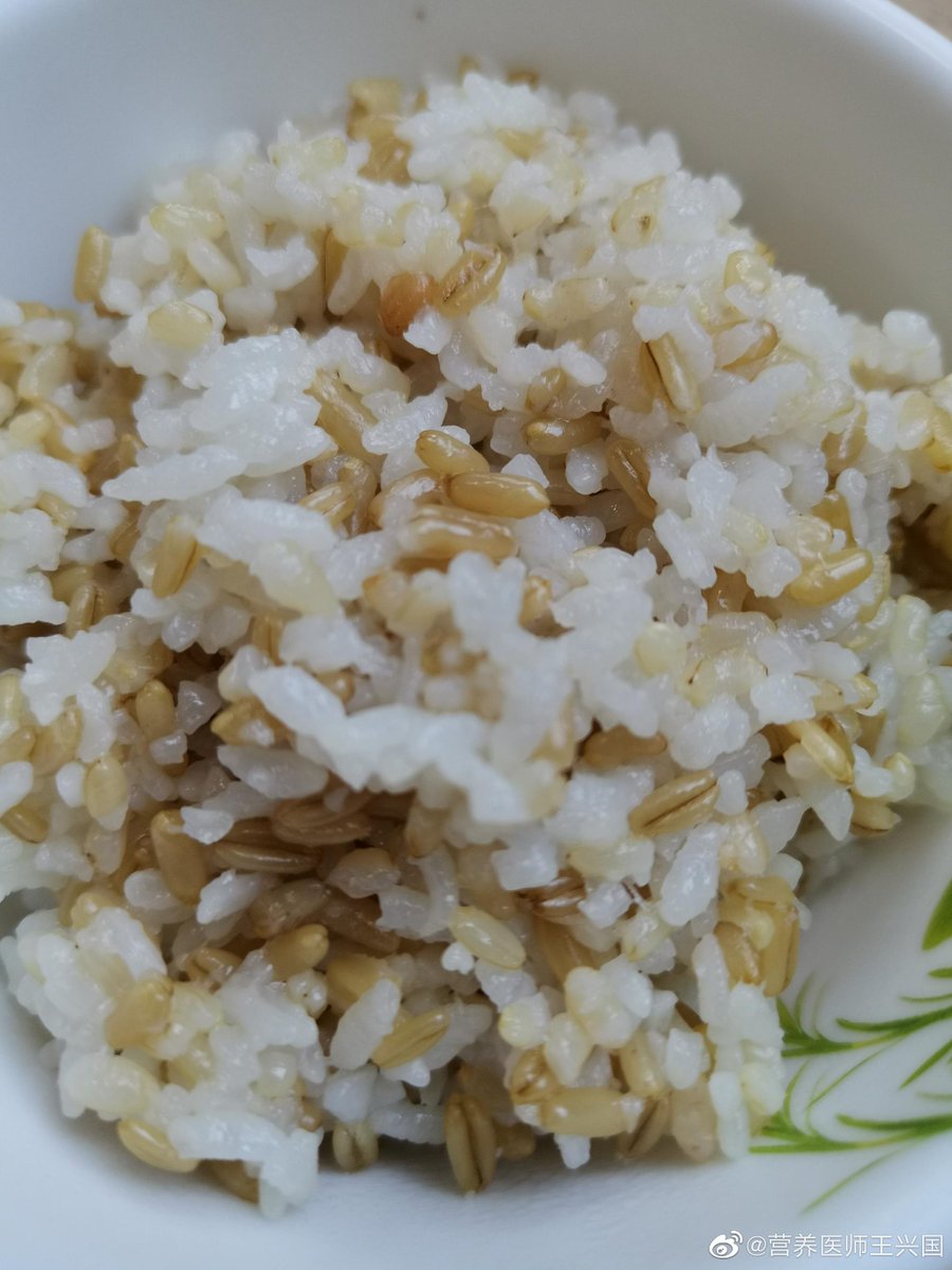 sinun1872's tweet photo. [My daily routine has rice with oats as the staple, and I truly enjoy this simple but fulfilling taste] https://t.co/E23d8qgoOn