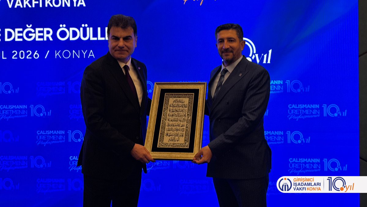 GivKonya's tweet photo. GİV Konya 10. Yıl Programımızda, Millî Savunma Bakan Yardımcımız @heybetmusa katılımcılarımıza hitap etti.

Sayın Bakan Yardımcımıza, 10. yıl programımıza teşriflerinden ve kıymetli katkılarından dolayı teşekkür ediyoruz.

#GİVKonya #10Yıl #GirişimdenGeleceğe https://t.co/bOY2mTAGTJ