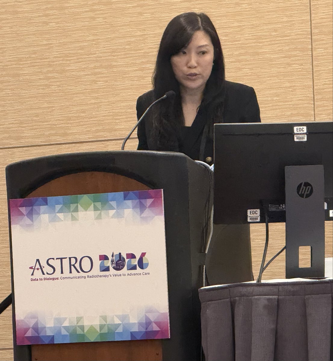 DrewMoghanaki's tweet photo. Great take home points by @CJTsaiMDPhD regarding how to think about SBRT for oligoprogressive stage IV NSCLC. For those who aren’t aware, she’s the PI of the CURB &amp; CURB2 randomized trials. #ASTRO26 https://t.co/RIQ3rFXIzw