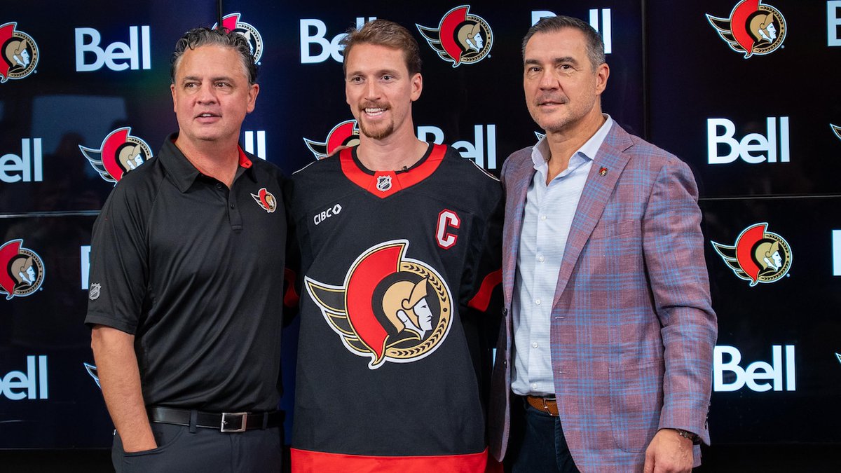 iciottgat's tweet photo. Historique : Thomas Chabot devient le 1er capitaine francophone des Sénateurs! ici.​radio-canada.​ca/en-bref/1-10772568/historique-thomas-chabot-devient-1er-capitaine-francophone-senateurs https://t.co/G4W3KJo04r