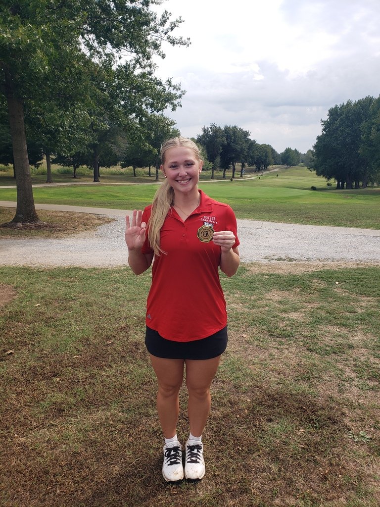ButlerHSBears's tweet photo. Girls Golf:  Butler Lady Bears traveled to El Dorado Springs on 9/29 for the Ozark Highland Conference Tournament.  Jena Tourtillott tied for the 3rd place medal with a 97.  Ashlynn Hannah 115, Lyla Eldred 118. https://t.co/iWwetmA1Bf