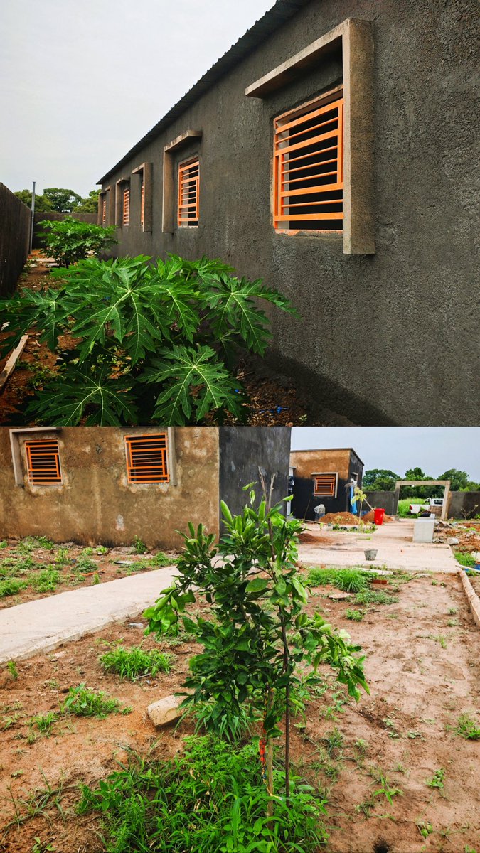 AmanaProjects's tweet photo. Al hamdulilLah, aujourd'hui nous vous faisons un compte-rendu de l'avancée des travaux de l'école de Koudy, dans le sud-est du Sénégal.
Qu'Allah facilite la suite et récompense en bien tous les donateurs ! https://t.co/9PSQ9BfGuP