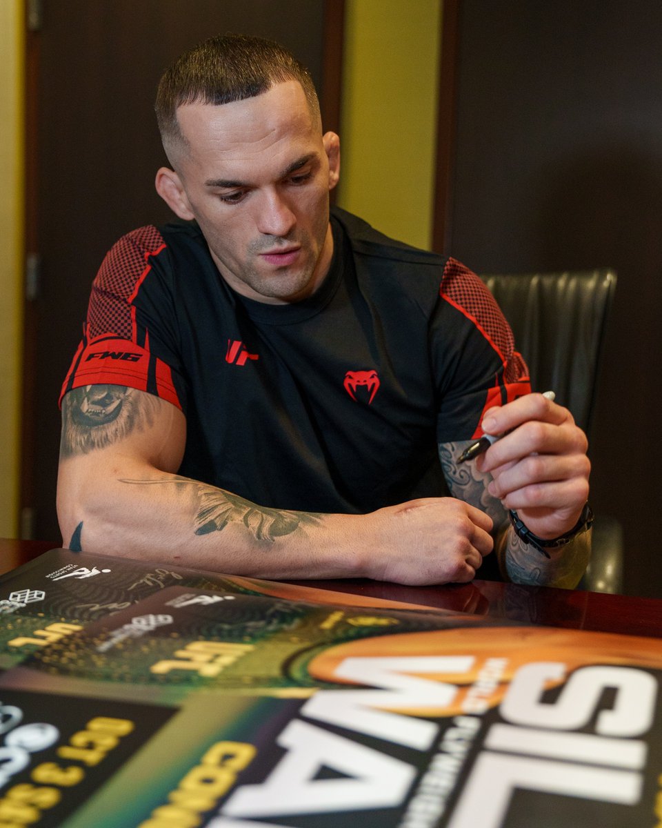 A week of firsts 🤩

Roberto Soldic has checked in for his first UFC Fight Week!

[ #UFC332 | OCT 3 | LIVE at 8pmET on @​ParamountPlus and @​CBS ] 
 [▻](https:/