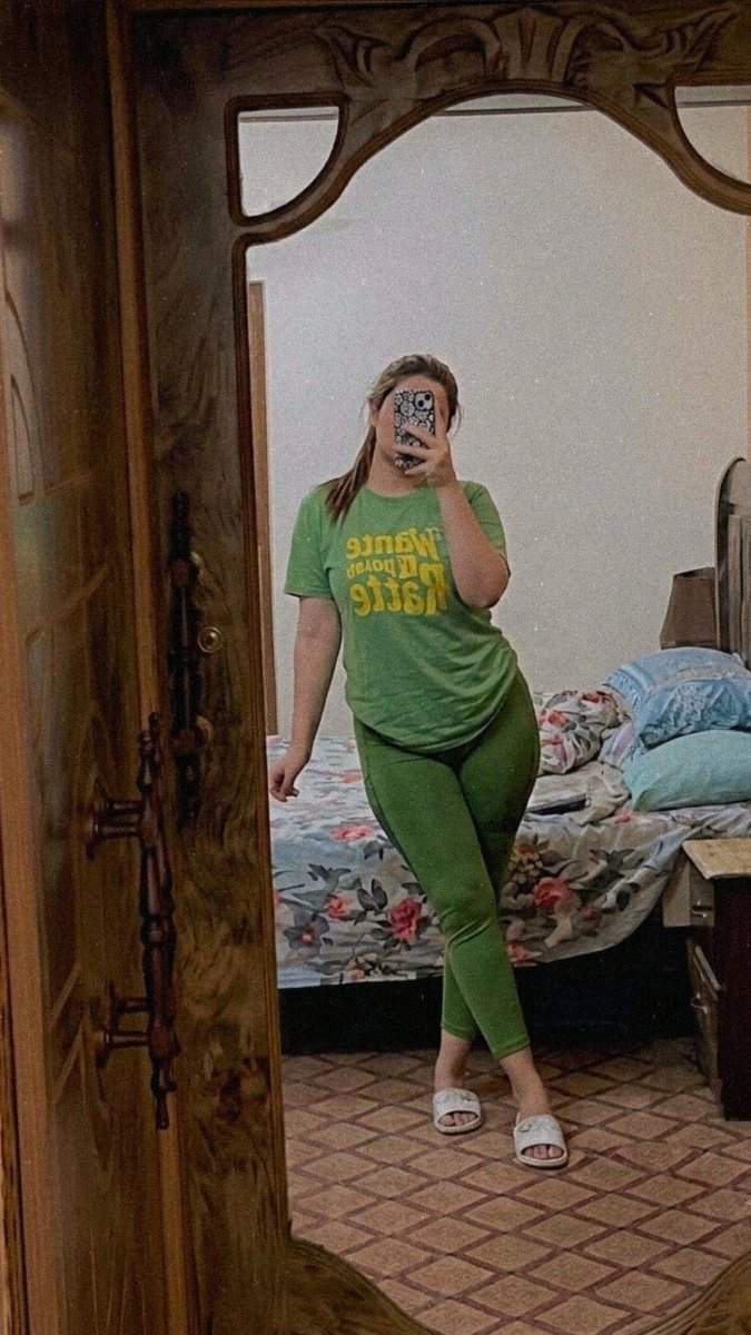 mahnoorXshah's tweet photo. The gym membership finally showing receipts🤭 nothing just flexing the results😌 https://t.co/V0PYKPXHVf
