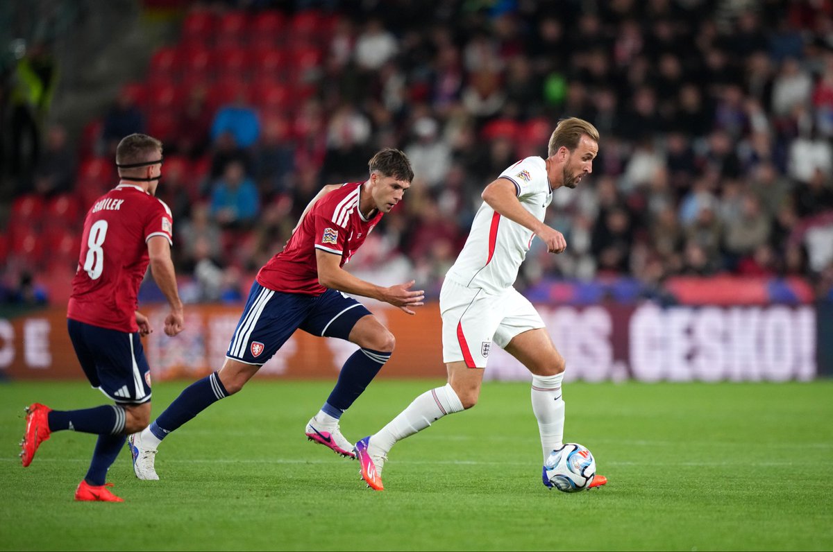 HKane's tweet photo. Job done in Czechia! Let’s keep moving! 💪🏴󠁧󠁢󠁥󠁮󠁧󠁿 https://t.co/neWTVqtZbb