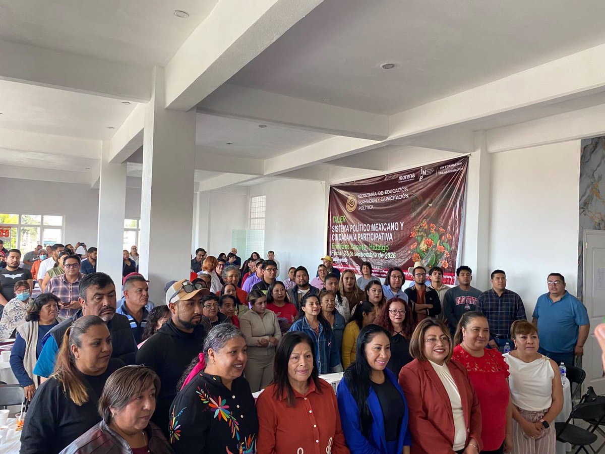 infpmorena's tweet photo. Las y los formadores del INFP están comprometidos con la revolución de las conciencias, por ello llevan la oferta formativa a cada rincón de México.

Este fin de semana celebramos una exitosa jornada formativa en diferentes Estados de la República, orientada en visibilizar los avances y logros de la cuarta transformación, así como fortalecer la organización popular.

¡Sin formación no hay transformación!🇲🇽✅
