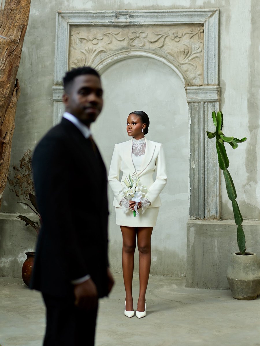 Folaszn's tweet photo. Civil wedding portraits 

Photographed by me📸 https://t.co/wUUwXGsKC0
