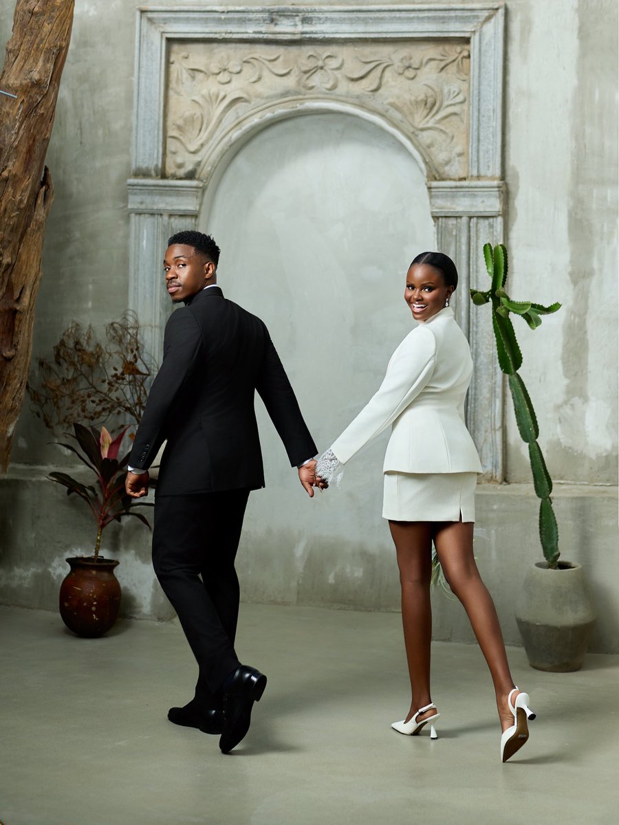 Folaszn's tweet photo. Civil wedding portraits 

Photographed by me📸 https://t.co/wUUwXGsKC0