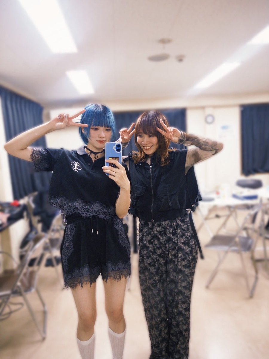 Tomi_t_Bass's tweet photo. 粗品TOUR2026
"怪獣こやけ"

名古屋/広島/福岡
佐々木直人という人にしか歌えない楽曲ばかり
ただただその歌声を真っ直ぐに届けたいという一心でベースを弾いていました
熱くて愛のある粗品チームの一人としてこのツアーに参加できたことを心から誇りに思います
本当にありがとうございました！

#粗品 https://t.co/edzXpXyoGz