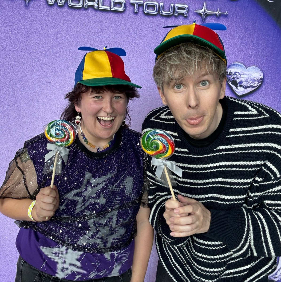 phansational's tweet photo. silly billies https://t.co/eiT31V1vYF