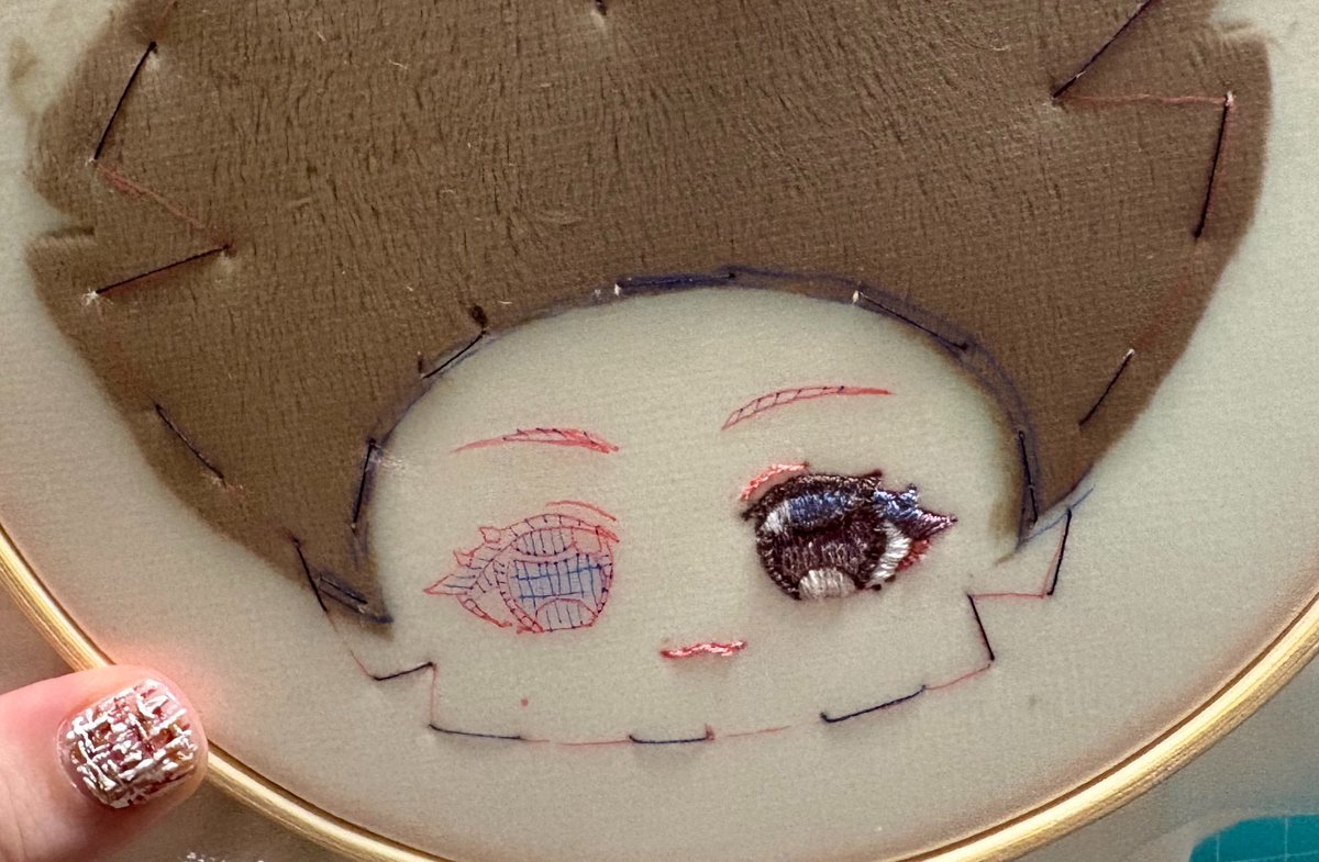 famima_game's tweet photo. 初めての刺繍
（失敗しすぎて試作1号になった） https://t.co/OvOcY9y0v6
