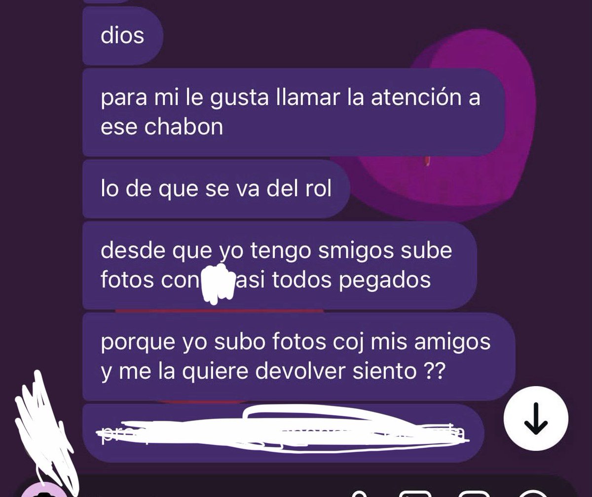 giannamalff's tweet photo. adivinen quien es 👀👀, deja de reirte con las que antes criticabas!! https://t.co/sqFb3W3Z3v