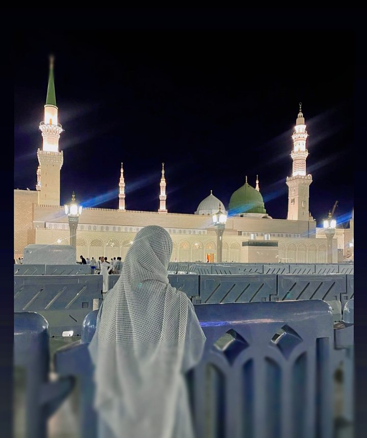 SehamRashed3's tweet photo. كنت زعلانة إن عيدميلادي قرب يجي قبل مااحقق اي انجاز ف حياتي لحد ماربنا كرمني  ومَن عليا بأعظم وأرقى انجاز،واحلى ذكرى والله ربنا يعودها🤍🤍 https://t.co/EfjIhOkNvC
