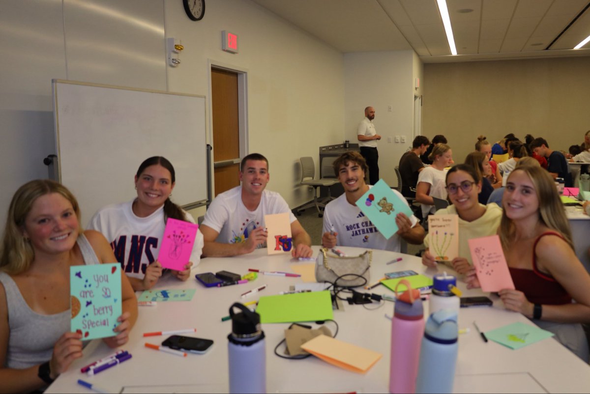 KU_LEADS's tweet photo. It was great to see a packed house at last night’s SAAC meeting! We kicked off Big 12 Impact Week by creating handwritten “Letters of Love�� for children battling chronic illness. 💌📬
#LettersofLove #SAAC #KULeads https://t.co/b6ihDJLoXY