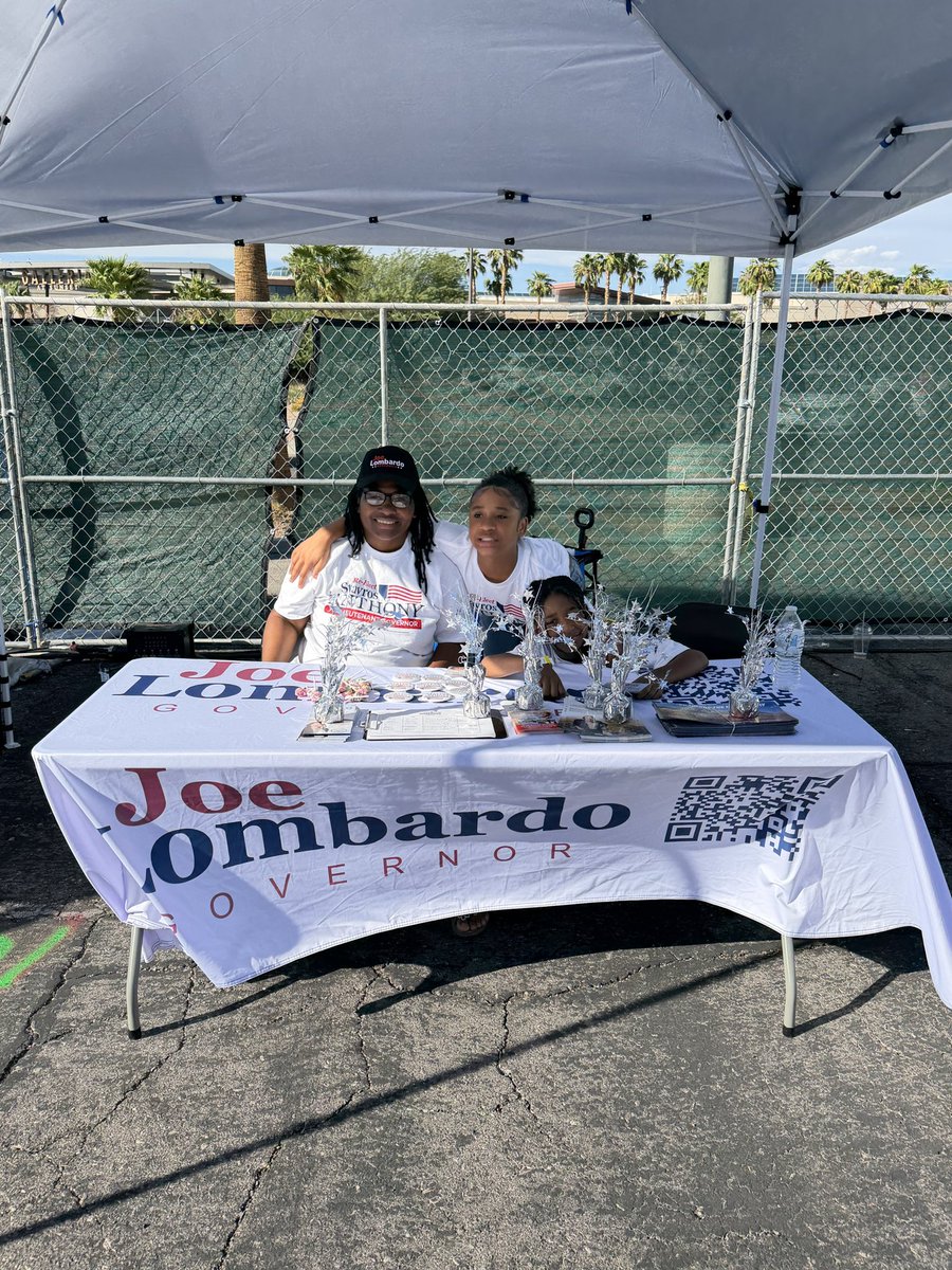 maddyinnv's tweet photo. A great time at Foodie Fest over the weekend! Great food, live music, and even better people. @teamlombardonv, is always out connecting with the community, and showing our support for Lieutenant Governor @StavrosAnthony and Governor @JoeLombardoNV. https://t.co/4uZhUv3F5h
