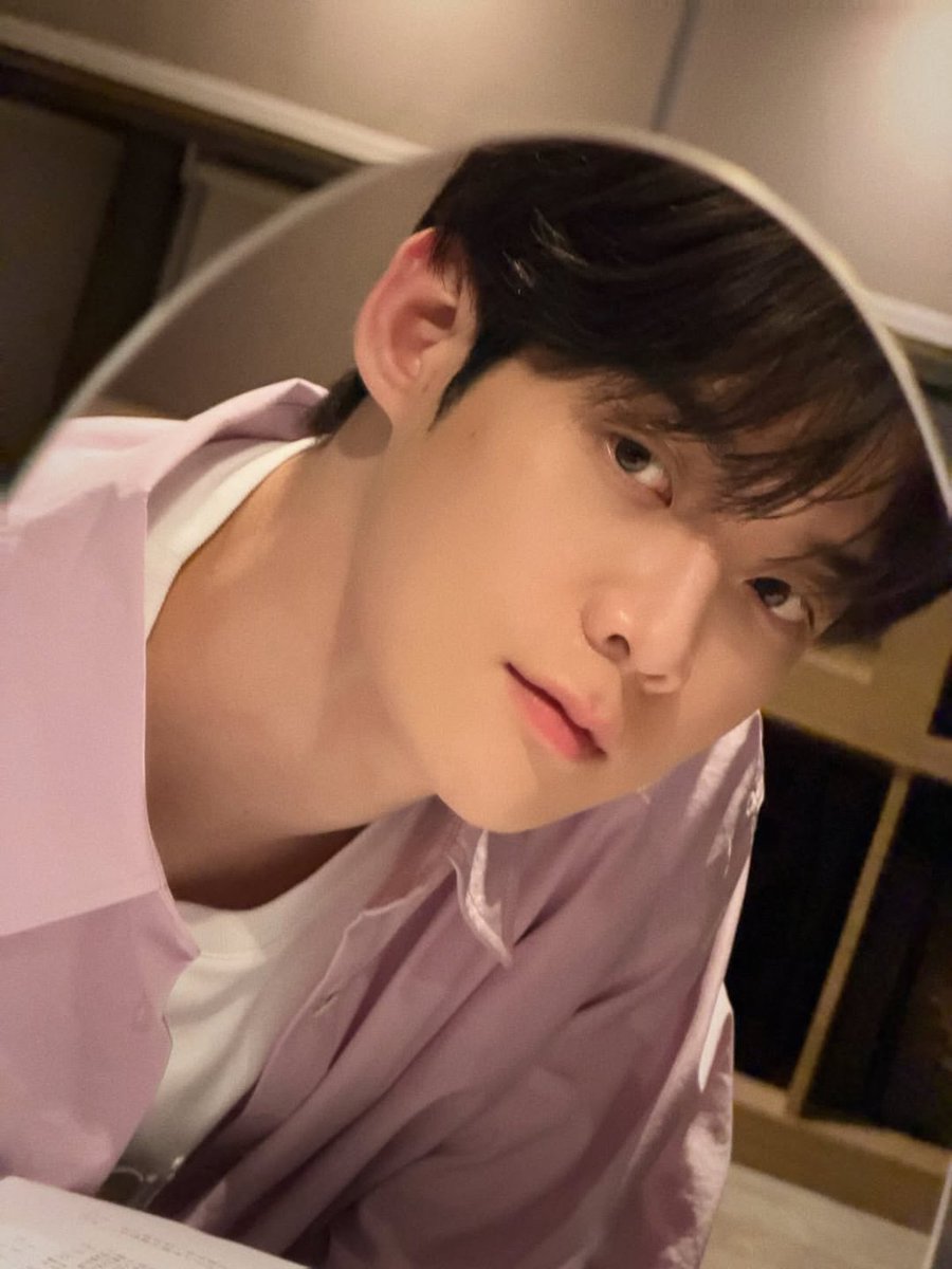 Gabbyglco's tweet photo. The one I'm missing
 
WE STAND WITH KIM YOON SIK
 
#KIMYOONSIKSHINES
#KIMYOONSIK https://t.co/rm6pn8fqbG
