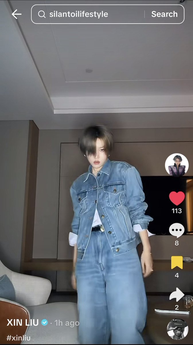 lilian970420's tweet photo. XIN LIU @XinLiulyx0420 uploaded this dancing clips in her TikTok too! Finally she is back to TikTok!

#XINLiu https://t.co/UToXN4wGMk