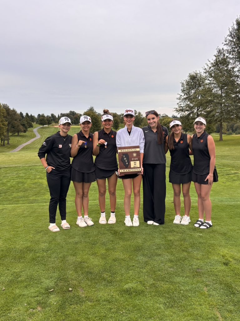 byronhsad's tweet photo. Champs with the Regional plaque!  #ByronTigers #TigerPride https://t.co/3zIQw4Yiqf