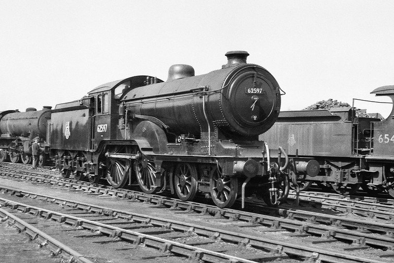 JACKSONTHEK2's tweet photo. After the Old Iron Incident, Edward was sent to Crovan’s Gate, where he was built from a SCER D Class to an LNER D16
#ttte #ttteau https://t.co/NnIaiiXV6Y
