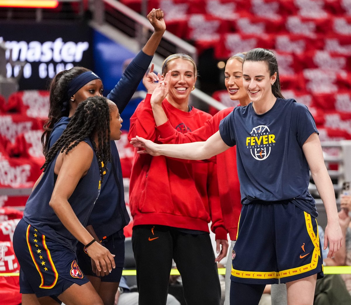 _graceephotos's tweet photo. The stage is set for Game 2 of the first round of the WNBA Playoffs between the Fever and the Aces at Gainbridge Fieldhouse in Indianapolis. 

See photos from tonight here: https://t.co/G9sMFcsNyS https://t.co/7E8S23g3SO